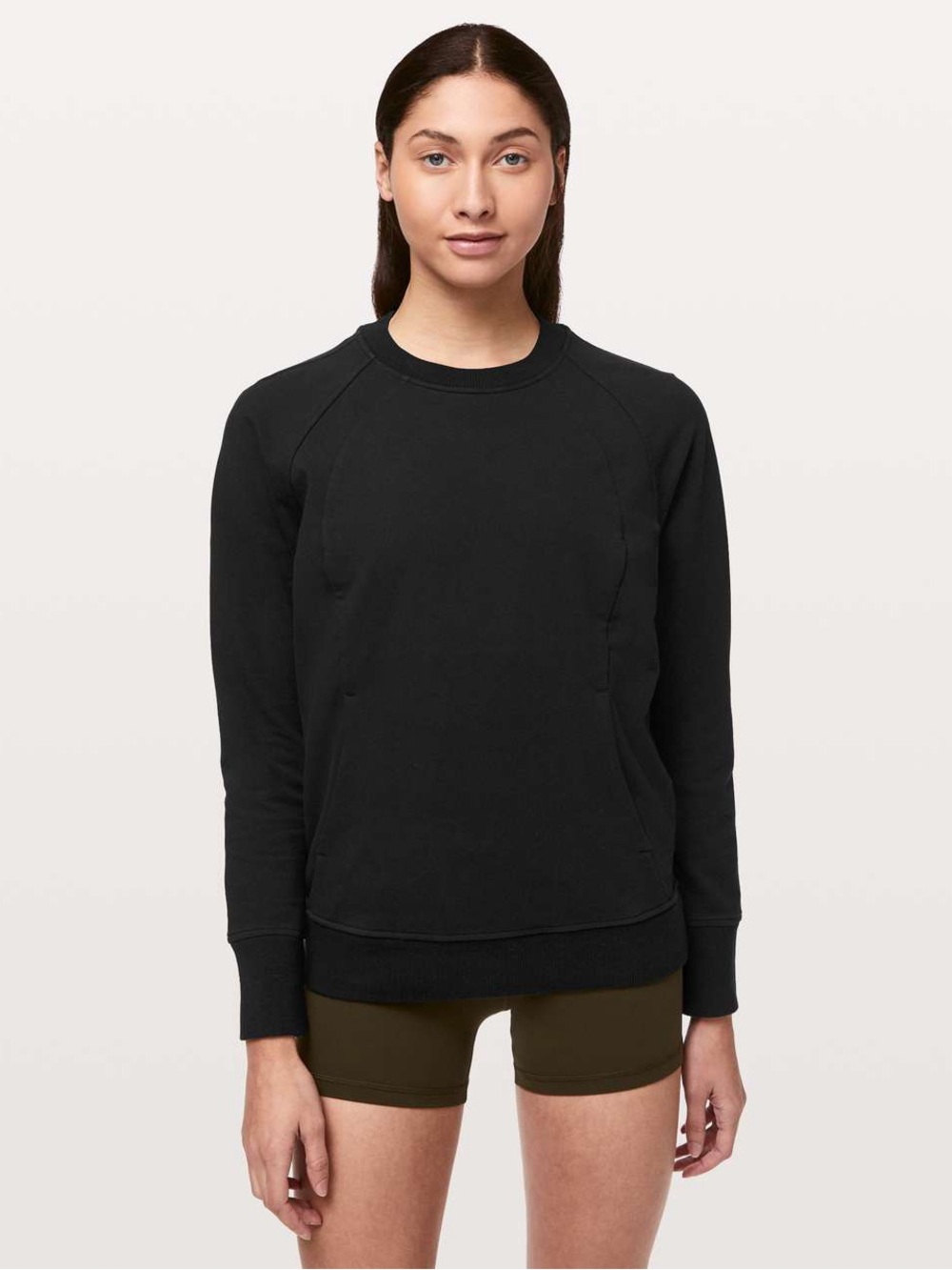 NWT size 6 Lululemon Scuba Crew
Black